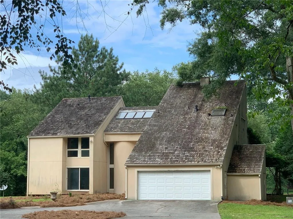 2480 Spalding Drive, Sandy Springs, Georgia 30350, 4 Bedrooms Bedrooms, ,3 BathroomsBathrooms,Residential,Sold,2480 Spalding Drive,7033733