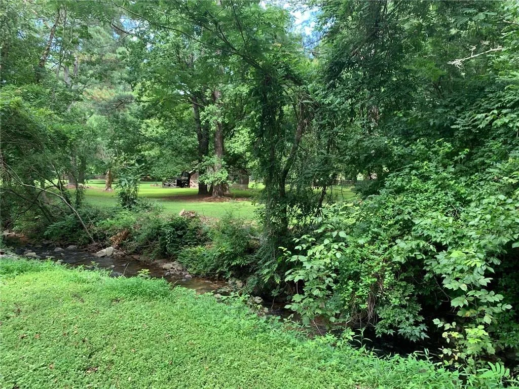 2480 Spalding Drive, Sandy Springs, Georgia 30350, 4 Bedrooms Bedrooms, ,3 BathroomsBathrooms,Residential,Sold,2480 Spalding Drive,7033733