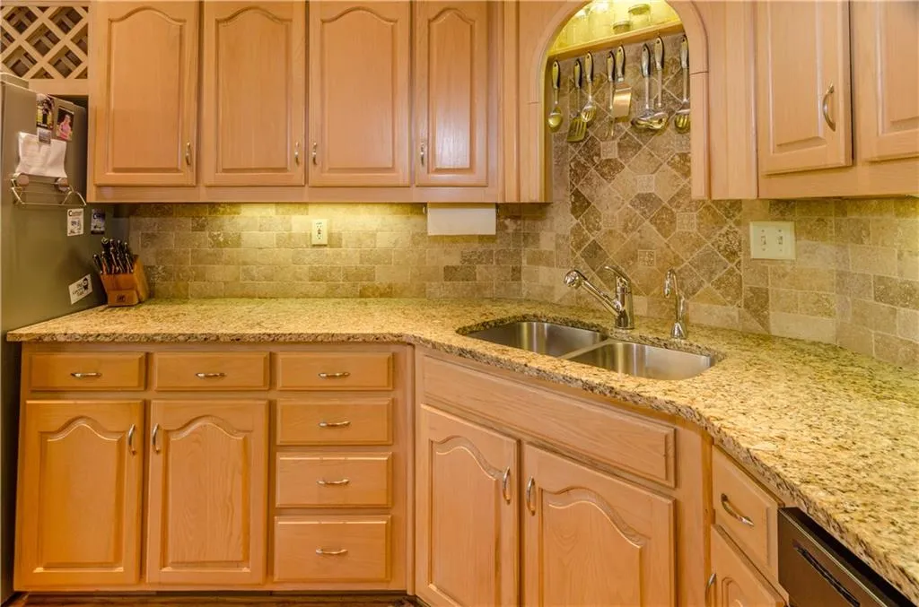 7490 Brandonshire Road, Sandy Springs, Georgia 30350, 5 Bedrooms Bedrooms, ,3 BathroomsBathrooms,Residential,Sold,7490 Brandonshire Road,5667724