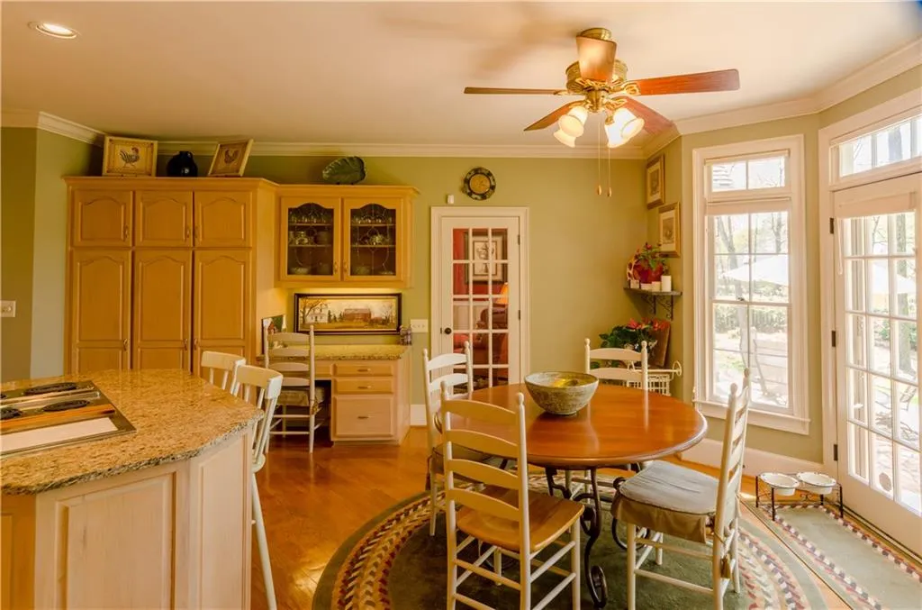 7490 Brandonshire Road, Sandy Springs, Georgia 30350, 5 Bedrooms Bedrooms, ,3 BathroomsBathrooms,Residential,Sold,7490 Brandonshire Road,5667724