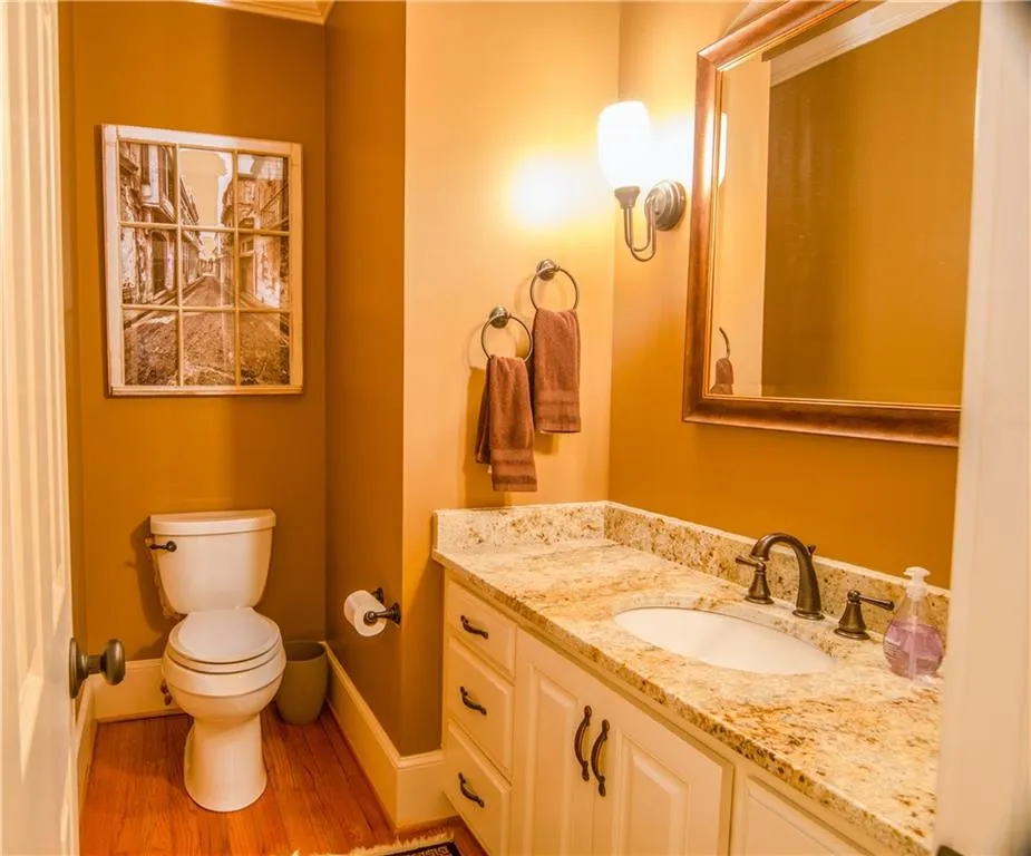 7490 Brandonshire Road, Sandy Springs, Georgia 30350, 5 Bedrooms Bedrooms, ,3 BathroomsBathrooms,Residential,Sold,7490 Brandonshire Road,5667724