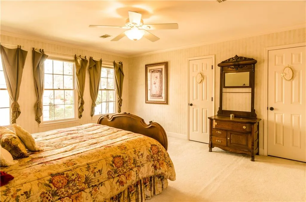 7490 Brandonshire Road, Sandy Springs, Georgia 30350, 5 Bedrooms Bedrooms, ,3 BathroomsBathrooms,Residential,Sold,7490 Brandonshire Road,5667724