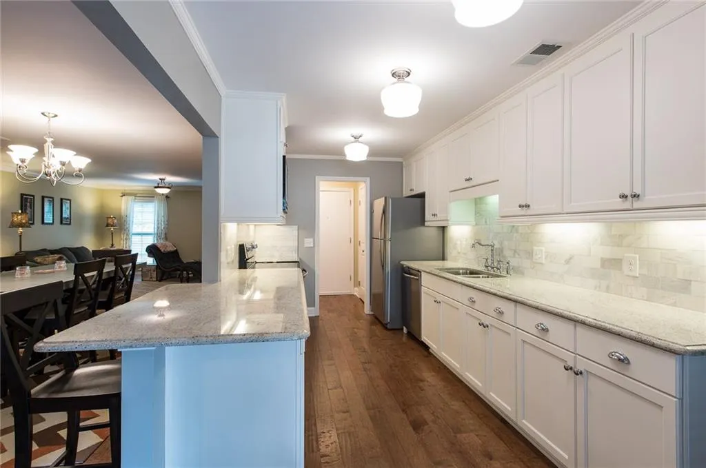 750 Dalrymple Road Unit N4, Atlanta, Georgia 30328, 3 Bedrooms Bedrooms, ,2 BathroomsBathrooms,Residential,Sold,750 Dalrymple Road Unit N4,6016657