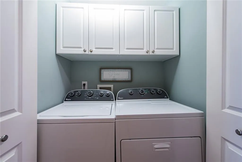 750 Dalrymple Road Unit N4, Atlanta, Georgia 30328, 3 Bedrooms Bedrooms, ,2 BathroomsBathrooms,Residential,Sold,750 Dalrymple Road Unit N4,6016657