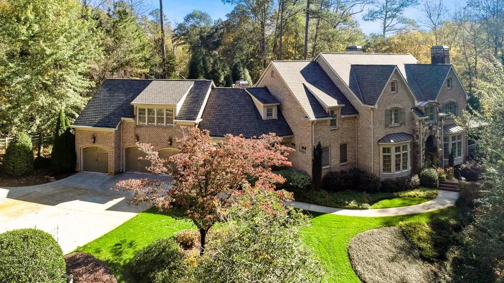 2055 Clay Drive, Sandy Springs, Georgia 30350, 7 Bedrooms Bedrooms, ,7 BathroomsBathrooms,Residential,Sold,2055 Clay Drive,6683709