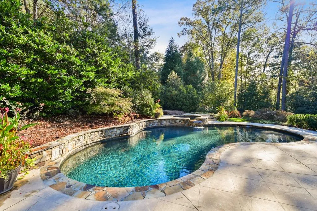 2055 Clay Drive, Sandy Springs, Georgia 30350, 7 Bedrooms Bedrooms, ,7 BathroomsBathrooms,Residential,Sold,2055 Clay Drive,6683709