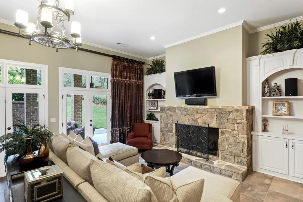 2055 Clay Drive, Sandy Springs, Georgia 30350, 7 Bedrooms Bedrooms, ,7 BathroomsBathrooms,Residential,Sold,2055 Clay Drive,6683709