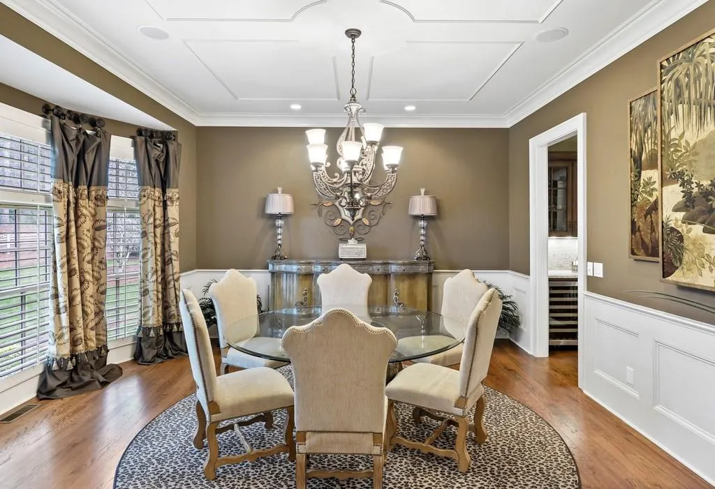 2055 Clay Drive, Sandy Springs, Georgia 30350, 7 Bedrooms Bedrooms, ,7 BathroomsBathrooms,Residential,Sold,2055 Clay Drive,6683709