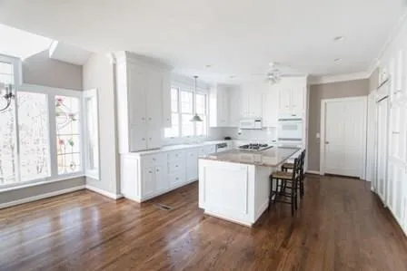 9460 Huntcliff Trace, Sandy Springs, Georgia 30350, 6 Bedrooms Bedrooms, ,4 BathroomsBathrooms,Residential,Sold,9460 Huntcliff Trace,5651393