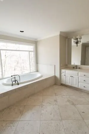 9460 Huntcliff Trace, Sandy Springs, Georgia 30350, 6 Bedrooms Bedrooms, ,4 BathroomsBathrooms,Residential,Sold,9460 Huntcliff Trace,5651393