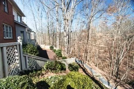 9460 Huntcliff Trace, Sandy Springs, Georgia 30350, 6 Bedrooms Bedrooms, ,4 BathroomsBathrooms,Residential,Sold,9460 Huntcliff Trace,5651393
