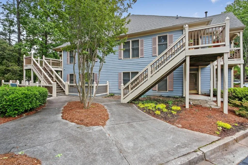 612 Abingdon Way, Sandy Springs, Georgia 30328, 2 Bedrooms Bedrooms, ,2 BathroomsBathrooms,Residential,Sold,612 Abingdon Way,6717127 612 Abingdon Way, Sandy Springs, Georgia 30328, 2 Bedrooms Bedrooms, ,2 BathroomsBathrooms,Residential,Sold,612 Abingdon Way,6717127