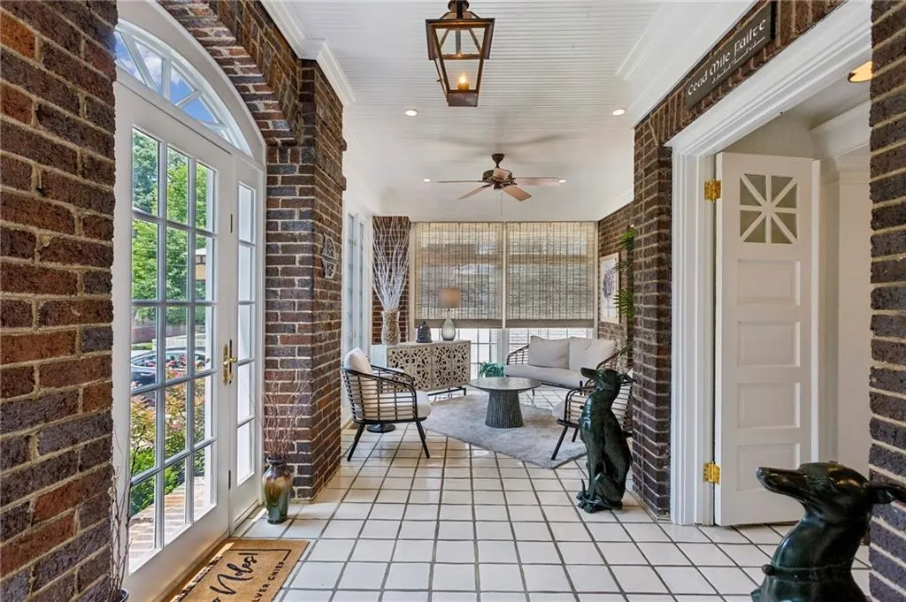 16 Walker Terrace Ne, Atlanta, Georgia 30309, 3 Bedrooms Bedrooms, ,3 BathroomsBathrooms,Residential,For Sale,16 Walker Terrace Ne,7594524