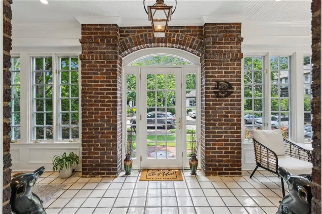 16 Walker Terrace Ne, Atlanta, Georgia 30309, 3 Bedrooms Bedrooms, ,3 BathroomsBathrooms,Residential,For Sale,16 Walker Terrace Ne,7594524