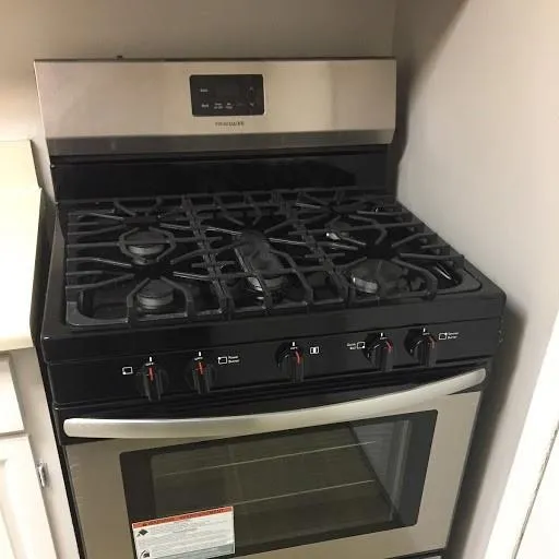 6851 Roswell Road Unit H13, Sandy Springs, Georgia 30328, 3 Bedrooms Bedrooms, ,2 BathroomsBathrooms,Residential,Sold,6851 Roswell Road Unit H13,6087764