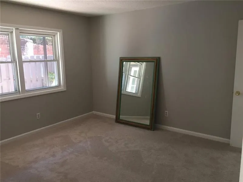 6851 Roswell Road Unit H13, Sandy Springs, Georgia 30328, 3 Bedrooms Bedrooms, ,2 BathroomsBathrooms,Residential,Sold,6851 Roswell Road Unit H13,6087764