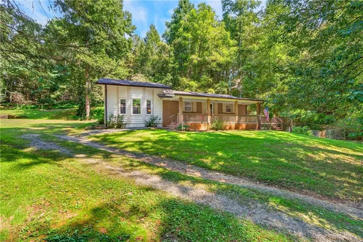 466 Ellington Road, Ellijay, Georgia 30540