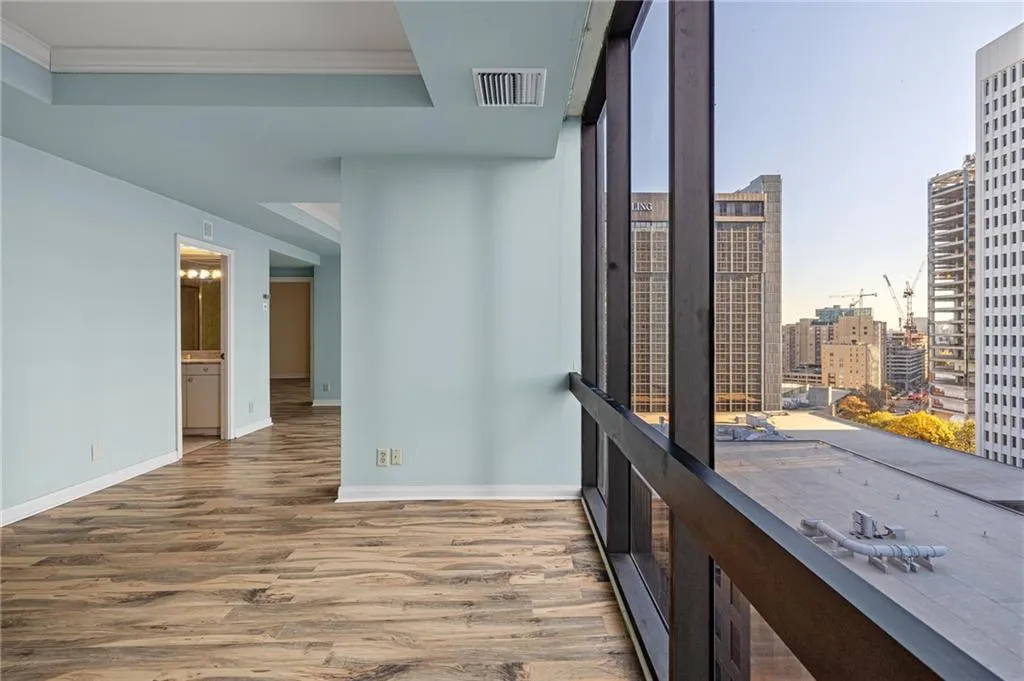 145 15th Street NE Unit 1424, Atlanta, Georgia 30309, 2 Bedrooms Bedrooms, ,2 BathroomsBathrooms,Residential,For Sale,145 15th Street NE Unit 1424,7303804