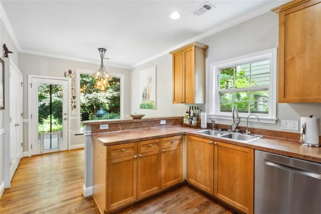 1808 Ellen Street, Atlanta, Georgia 30318, 3 Bedrooms Bedrooms, ,2 BathroomsBathrooms,Residential,For Sale,1808 Ellen Street,7631371