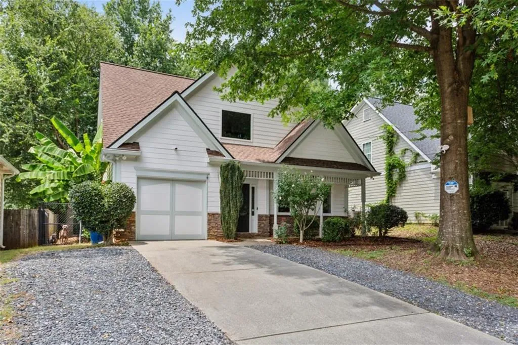 1808 Ellen Street, Atlanta, Georgia 30318, 3 Bedrooms Bedrooms, ,2 BathroomsBathrooms,Residential,For Sale,1808 Ellen Street,7631371