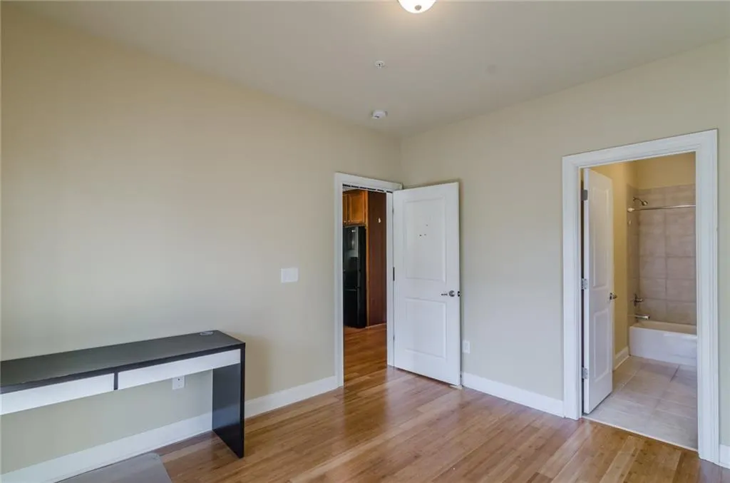 6452 Chariot Street, Sandy Springs, Georgia 30328, 2 Bedrooms Bedrooms, ,2 BathroomsBathrooms,Residential,Sold,6452 Chariot Street,5699528