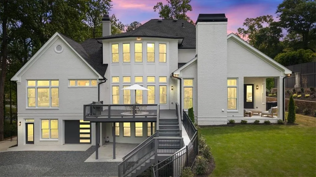 4970 Lake Forrest Drive, Atlanta, Georgia 30342, 6 Bedrooms Bedrooms, ,5 BathroomsBathrooms,Residential,For Sale,4970 Lake Forrest Drive,7754247