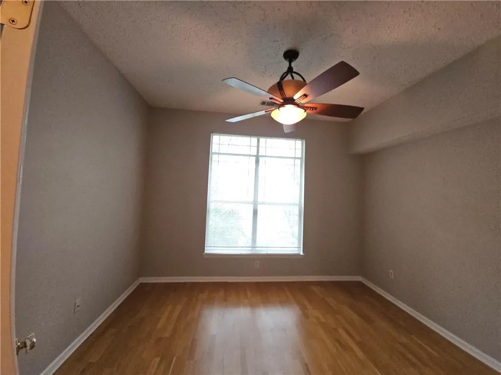 5559 Glenridge Drive Unit 2402, Atlanta, Georgia 30342, 2 Bedrooms Bedrooms, ,1 BathroomBathrooms,Residential,For Sale,5559 Glenridge Drive Unit 2402,7672877 5559 Glenridge Drive Unit 2402, Atlanta, Georgia 30342, 2 Bedrooms Bedrooms, ,1 BathroomBathrooms,Residential,For Sale,5559 Glenridge Drive Unit 2402,7672877