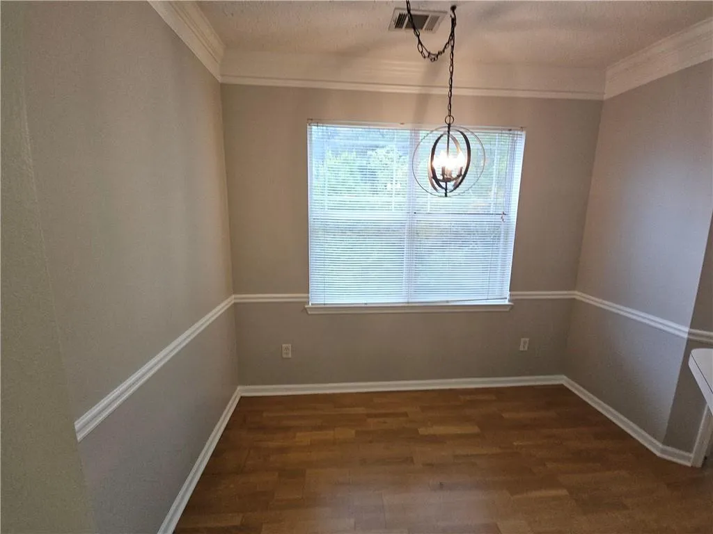 5559 Glenridge Drive Unit 2402, Atlanta, Georgia 30342, 2 Bedrooms Bedrooms, ,1 BathroomBathrooms,Residential,For Sale,5559 Glenridge Drive Unit 2402,7672877 5559 Glenridge Drive Unit 2402, Atlanta, Georgia 30342, 2 Bedrooms Bedrooms, ,1 BathroomBathrooms,Residential,For Sale,5559 Glenridge Drive Unit 2402,7672877