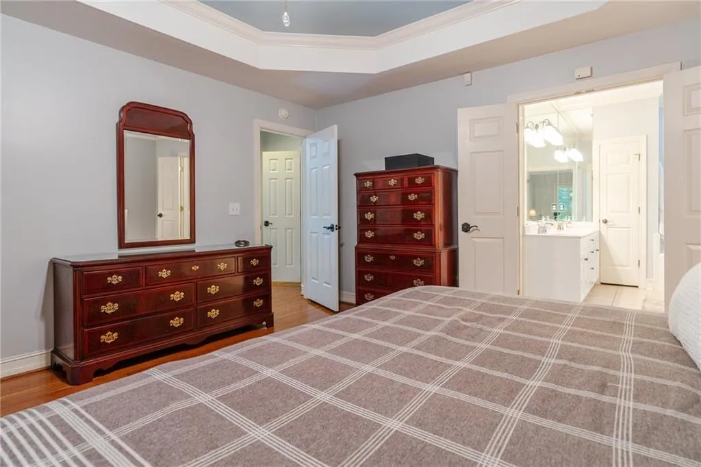 310 Spalding Gates Court, Atlanta, Georgia 30328, 4 Bedrooms Bedrooms, ,2 BathroomsBathrooms,Residential,Sold,310 Spalding Gates Court,6909302