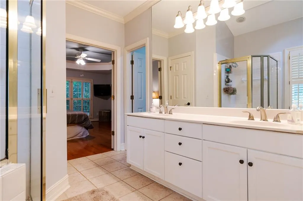 310 Spalding Gates Court, Atlanta, Georgia 30328, 4 Bedrooms Bedrooms, ,2 BathroomsBathrooms,Residential,Sold,310 Spalding Gates Court,6909302