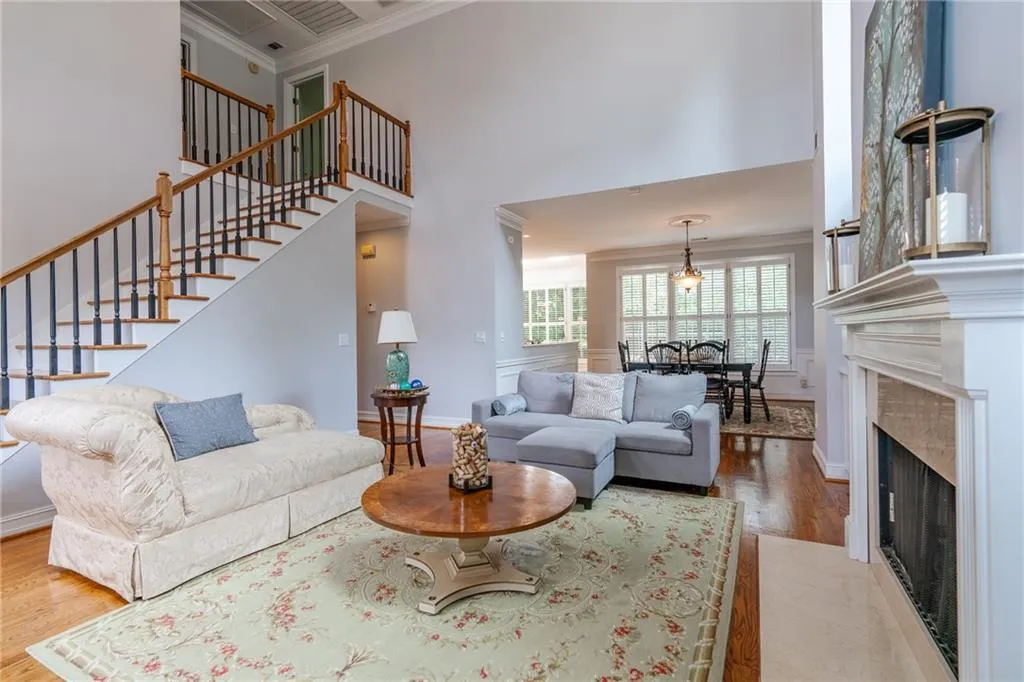 310 Spalding Gates Court, Atlanta, Georgia 30328, 4 Bedrooms Bedrooms, ,2 BathroomsBathrooms,Residential,Sold,310 Spalding Gates Court,6909302