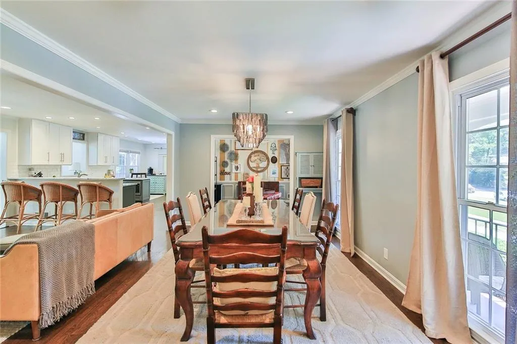 430 Grenock Circle, Atlanta, Georgia 30328, 3 Bedrooms Bedrooms, ,2 BathroomsBathrooms,Residential,Sold,430 Grenock Circle,6645284