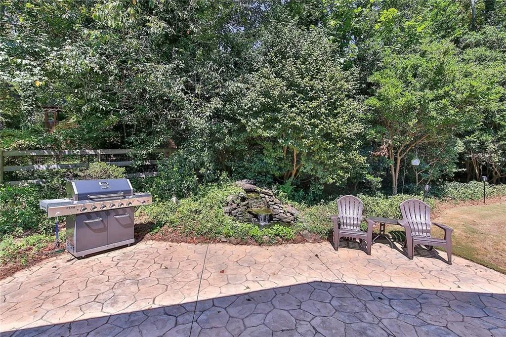 430 Grenock Circle, Atlanta, Georgia 30328, 3 Bedrooms Bedrooms, ,2 BathroomsBathrooms,Residential,Sold,430 Grenock Circle,6645284