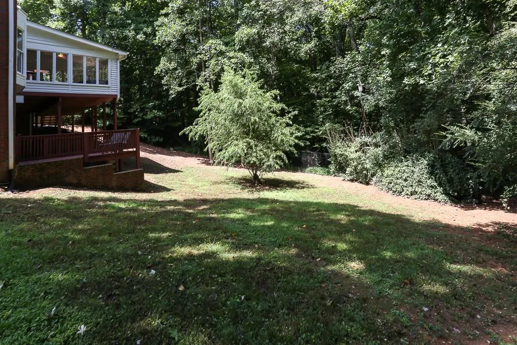 650 Bittersweet Trail, Sandy Springs, Georgia 30350, 5 Bedrooms Bedrooms, ,4 BathroomsBathrooms,Residential,Sold,650 Bittersweet Trail,6598383