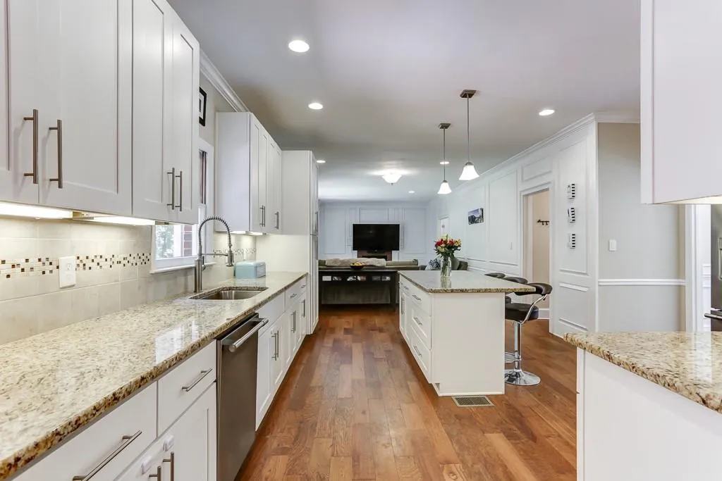 650 Bittersweet Trail, Sandy Springs, Georgia 30350, 5 Bedrooms Bedrooms, ,4 BathroomsBathrooms,Residential,Sold,650 Bittersweet Trail,6598383