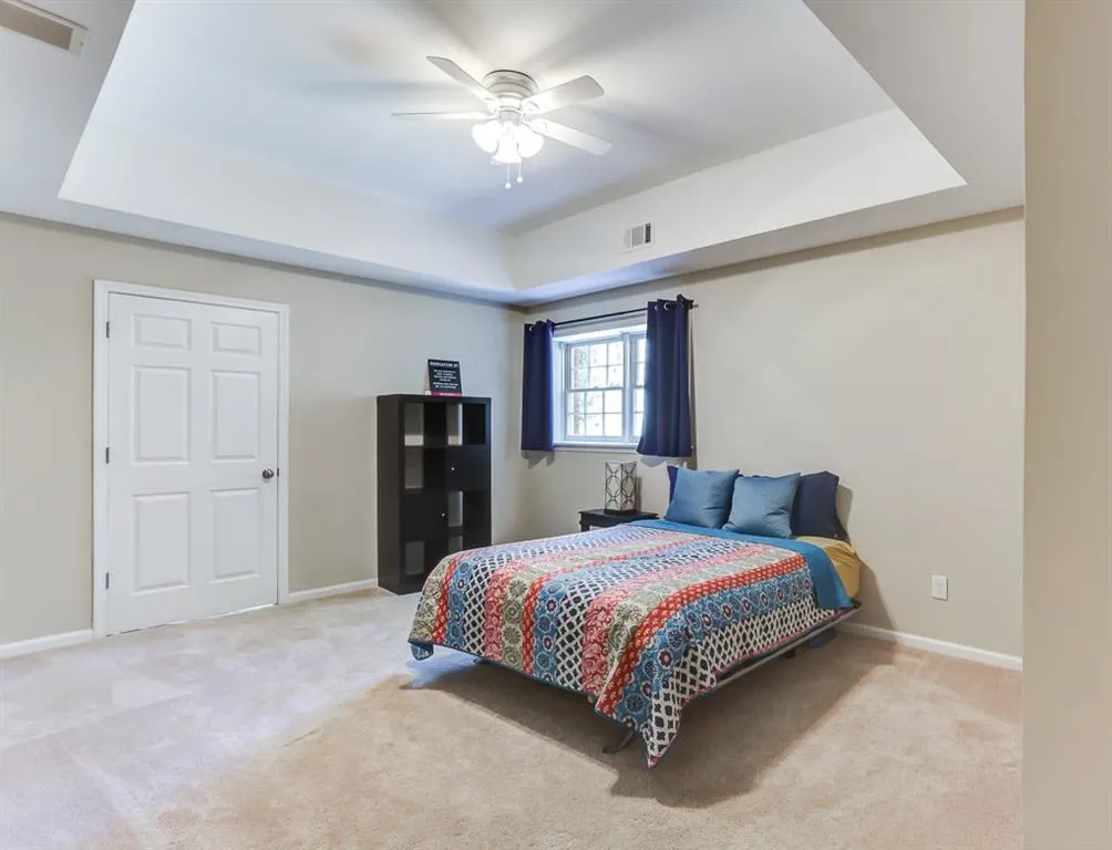 650 Bittersweet Trail, Sandy Springs, Georgia 30350, 5 Bedrooms Bedrooms, ,4 BathroomsBathrooms,Residential,Sold,650 Bittersweet Trail,6598383