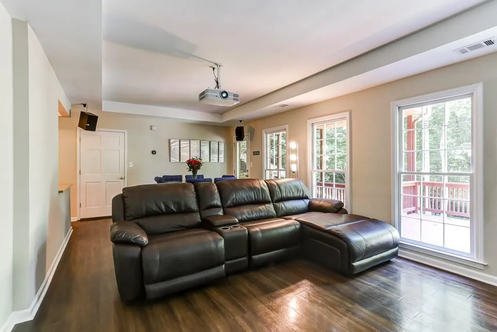 650 Bittersweet Trail, Sandy Springs, Georgia 30350, 5 Bedrooms Bedrooms, ,4 BathroomsBathrooms,Residential,Sold,650 Bittersweet Trail,6598383