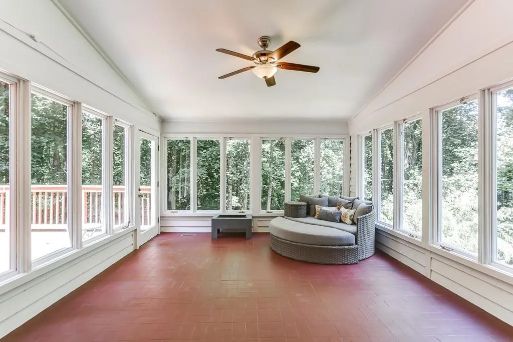 650 Bittersweet Trail, Sandy Springs, Georgia 30350, 5 Bedrooms Bedrooms, ,4 BathroomsBathrooms,Residential,Sold,650 Bittersweet Trail,6598383