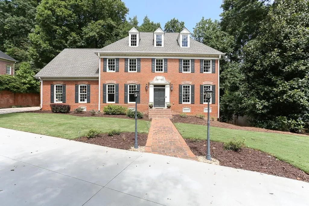 650 Bittersweet Trail, Sandy Springs, Georgia 30350, 5 Bedrooms Bedrooms, ,4 BathroomsBathrooms,Residential,Sold,650 Bittersweet Trail,6598383