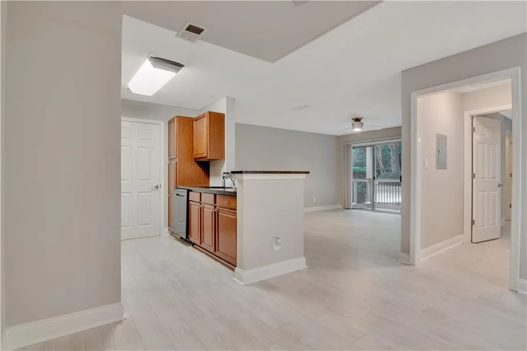 3110 Santa Fe Parkway, Sandy Springs, Georgia 30350, 2 Bedrooms Bedrooms, ,2 BathroomsBathrooms,Residential,Sold,3110 Santa Fe Parkway,6714881