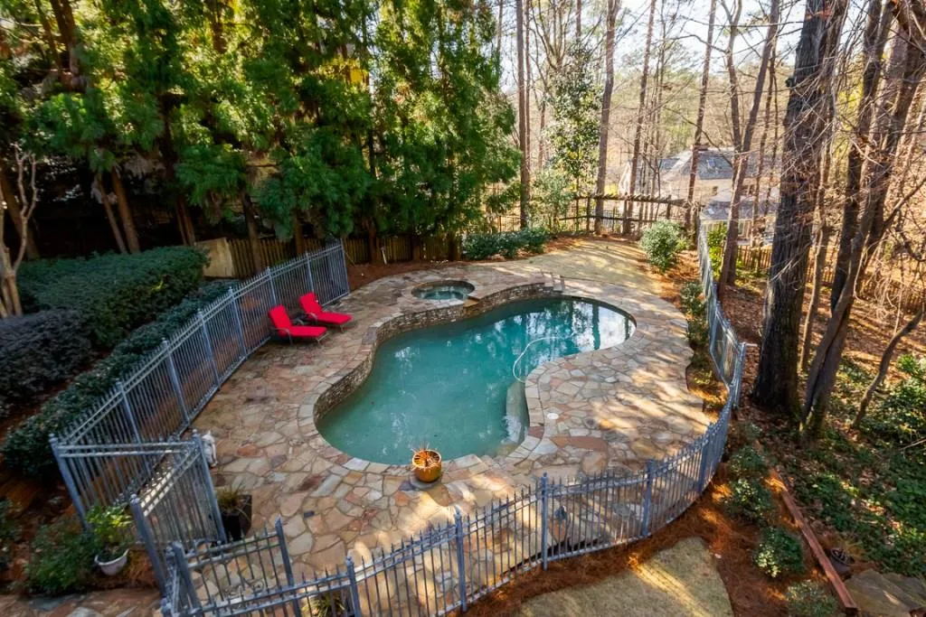465 Montwicke Chase, Atlanta, Georgia 30327, 5 Bedrooms Bedrooms, ,5 BathroomsBathrooms,Residential,Sold,465 Montwicke Chase,6846131