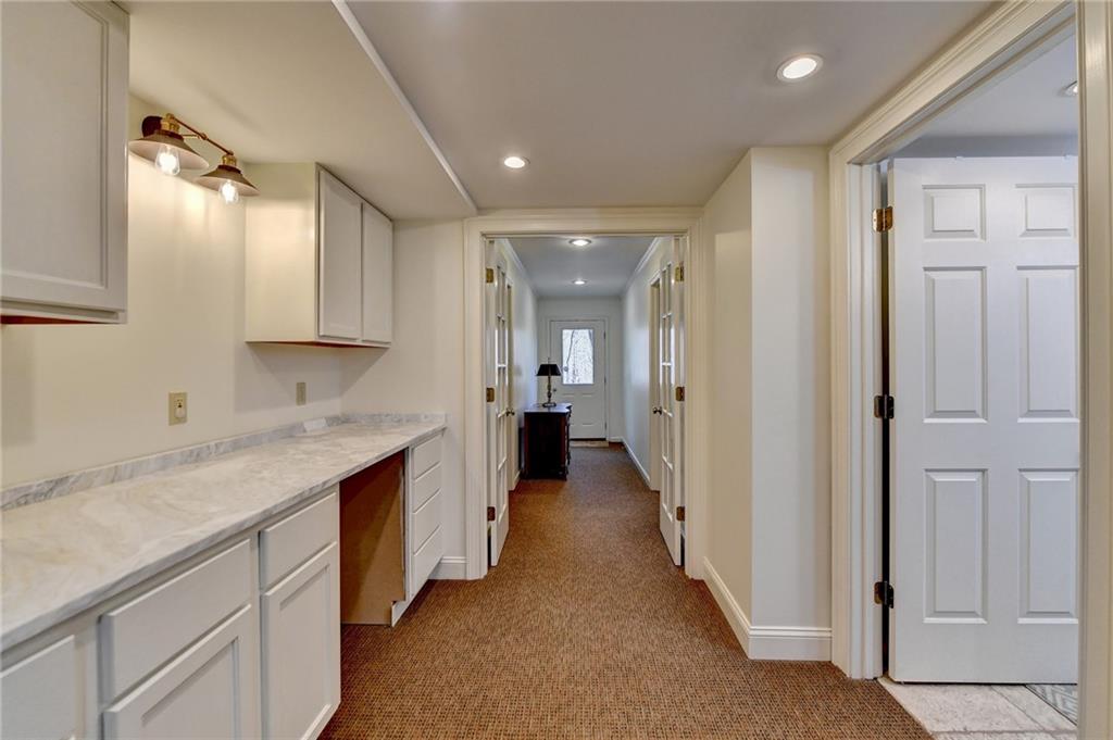 235 Skyridge Drive, Sandy Springs, Georgia 30350, 5 Bedrooms Bedrooms, ,4 BathroomsBathrooms,Residential,Sold,235 Skyridge Drive,7341008