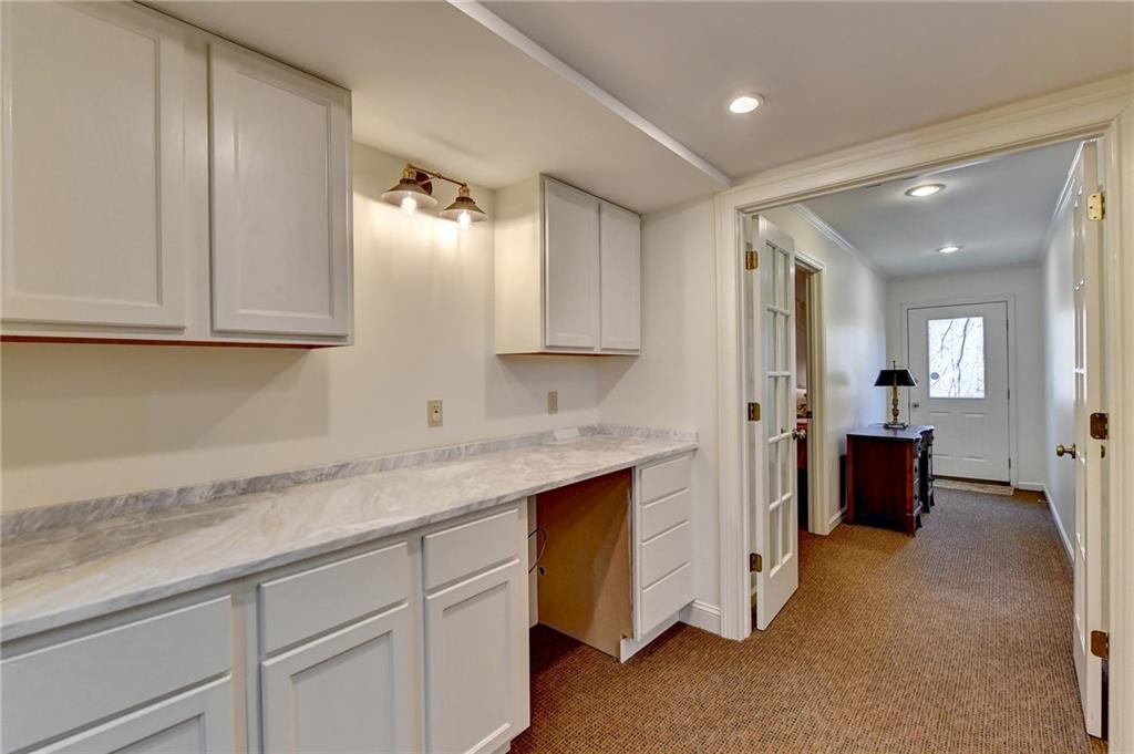 235 Skyridge Drive, Sandy Springs, Georgia 30350, 5 Bedrooms Bedrooms, ,4 BathroomsBathrooms,Residential,Sold,235 Skyridge Drive,7341008