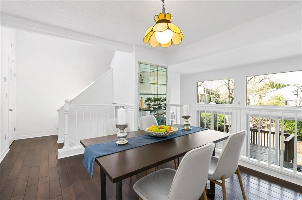 1127 Riverbend Club Drive Se, Atlanta, Georgia 30339, 3 Bedrooms Bedrooms, ,2 BathroomsBathrooms,Residential,For Sale,1127 Riverbend Club Drive Se,7637147