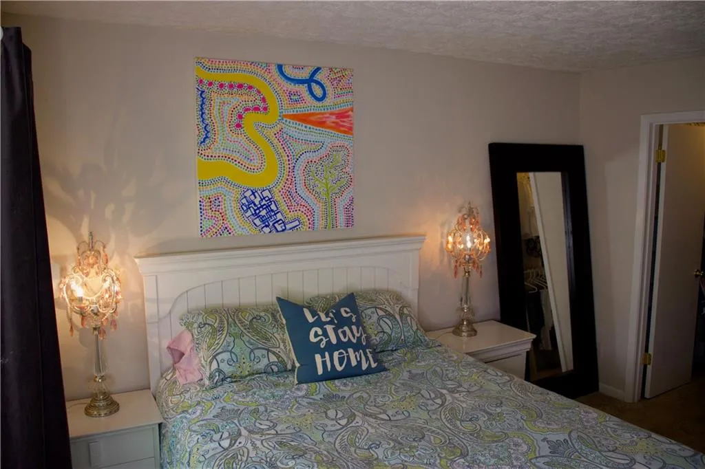 5155 Roswell Road Unit 5/55, Atlanta, Georgia 30342, 1 Bedroom Bedrooms, ,1 BathroomBathrooms,Residential,Sold,5155 Roswell Road Unit 5/55,6725444