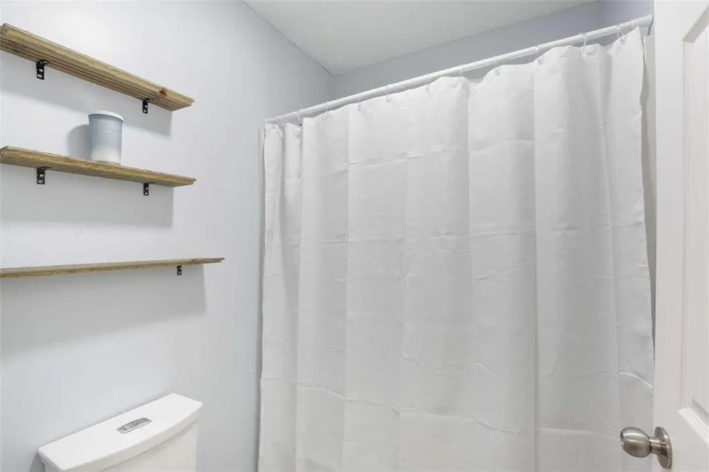 4003 Wingate Way, Sandy Springs, Georgia 30350, 1 Bedroom Bedrooms, ,1 BathroomBathrooms,Residential,Sold,4003 Wingate Way,7380724