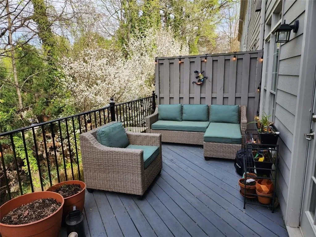 234 Meeting Lane Unit 46, Atlanta, Georgia 30342, 4 Bedrooms Bedrooms, ,2 BathroomsBathrooms,Residential,Sold,234 Meeting Lane Unit 46,7191272