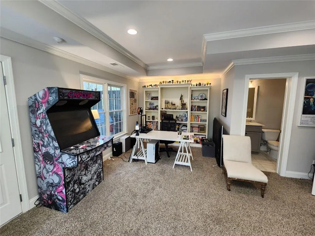 234 Meeting Lane Unit 46, Atlanta, Georgia 30342, 4 Bedrooms Bedrooms, ,2 BathroomsBathrooms,Residential,Sold,234 Meeting Lane Unit 46,7191272