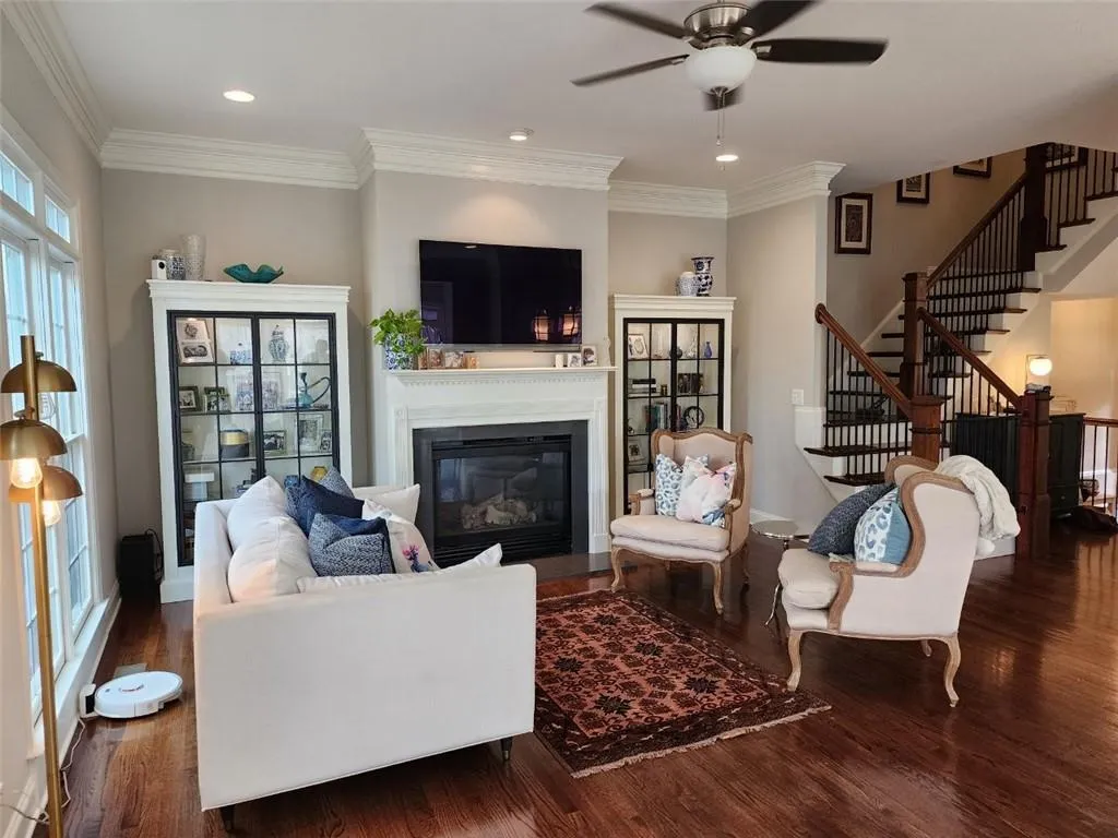 234 Meeting Lane Unit 46, Atlanta, Georgia 30342, 4 Bedrooms Bedrooms, ,2 BathroomsBathrooms,Residential,Sold,234 Meeting Lane Unit 46,7191272