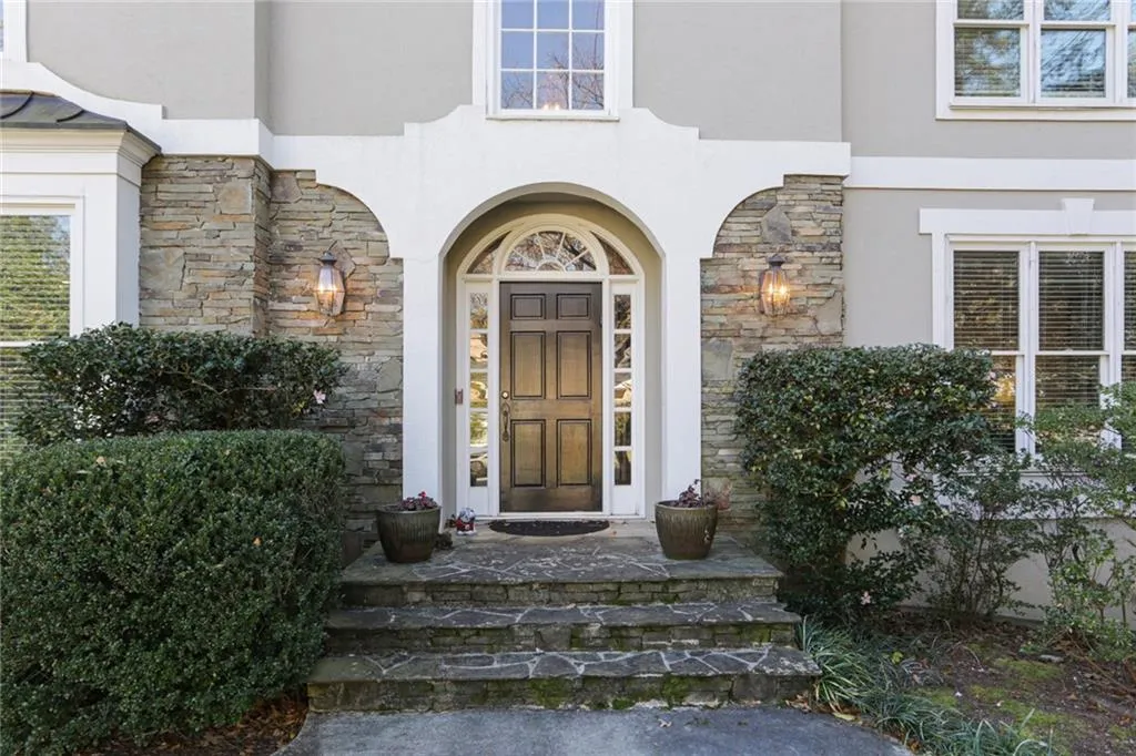 215 Morgan Farm Drive, Sandy Springs, Georgia 30342, 4 Bedrooms Bedrooms, ,4 BathroomsBathrooms,Residential,Sold,215 Morgan Farm Drive,6814757